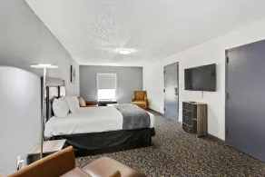 Ramada by Wyndham New Orleans - Image 3
