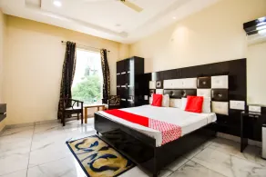 OYO 47859 Uttam Residency - Image 2