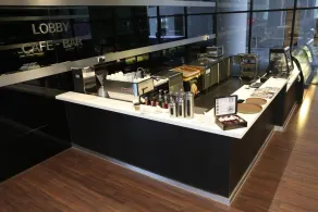 e.City Hotel at OneCity - Image 2