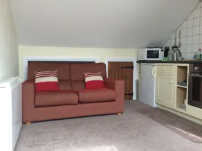 Parkview Apartments - Image 2