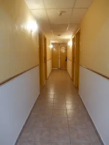 Yaju Hotel - Image 5