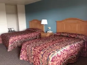 HiWay Inn & Suites Wilburton - Image 3