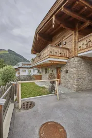 Panorama Chalets by HolidayFlats24 - Image 4