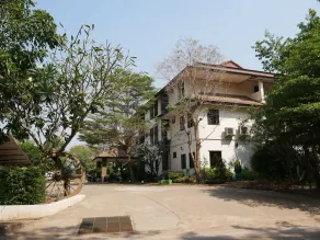 Live Inn - Image 5