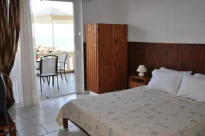 Parianna Apartments - Image 3