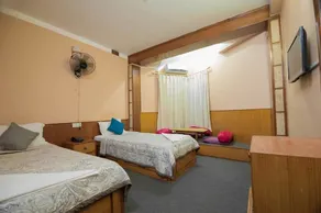 Hotel Candle Inn - Image 4