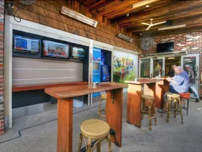 The Yarrawonga Hotel - Image 3