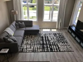 Chic Town House at Lake Ontario - Image 2