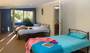 Plomer Beach House - Image 2