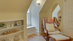 Kenwood Manor - Image 5