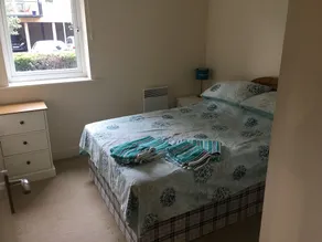 Hitchin - 1 Bedroom Flat - Parking - Image 2