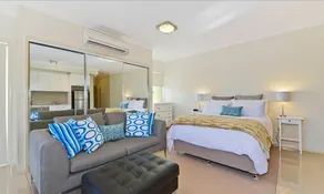 Suttons Beach Apartments - Image 4