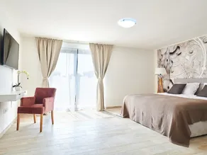 Gradevole villa totalmente attrezzata con piscina privata, giardino e terrazza - Image 4
