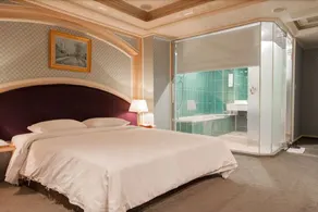 Alice Hotel - Image 3