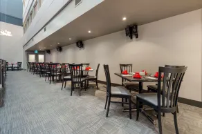 Best Western Plus City Centre/Centre-Ville - Image 3