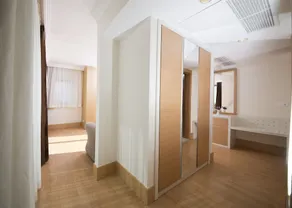 Modern 2BR in Old Montreal by Sonder - Image 1
