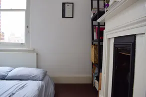 1 Bed Flat With Roof Terrace - Image 3