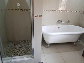 Ekuthuleni Guest House-Soweto - Image 3