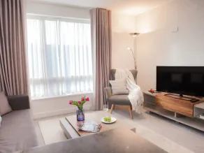 Henge House - Sarsen Apartment - Image 5