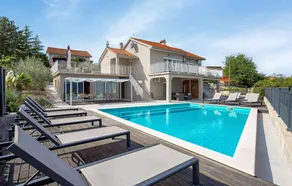 Amazing Home in Polje With Wifi and 5 Bedrooms - Image 5