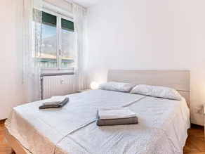 Graceful Holiday Home in Toscolano Maderno With Garden - Image 2