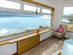 Shore Cottage - Image 2