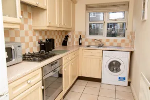 Annandale Court Serviced Apartments - Image 4