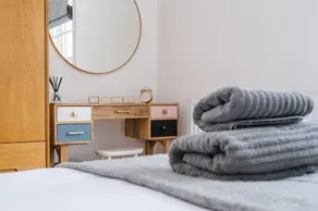 Best Stays York - Alma York - Image 3