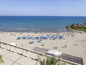 Apartment by the Sea - Image 5