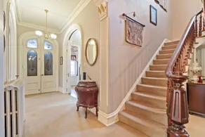 Lovelace Manor Bed & Breakfast - Image 4