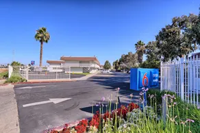 Motel 6 Pittsburg - Image 5