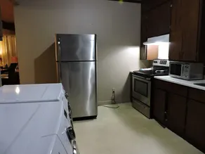 Apartment on 5th Avenue - Image 4
