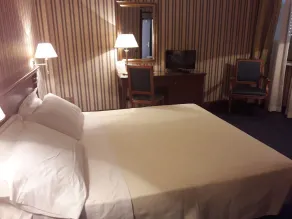 Hotel Jolly - Image 4