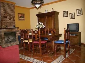 Malaga 100226 3 Bedroom Villa By Mo Rentals - Image 5