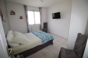 Chambres dans Villa avec Piscine - Image 2