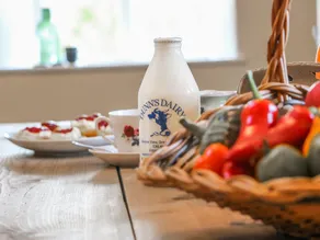 Three Hares Cottage - Image 2