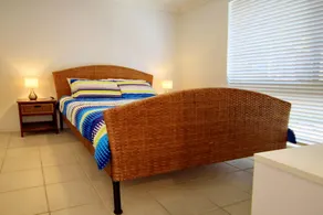 Kooringal, Unit 8/105 Soldiers Point Road - Image 2