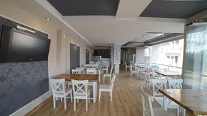 Hotel National - Image 2