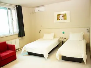 Dalian Jinfeng Jiayi Hotel (Jinzhou Railway Station Ansheng Shopping Plaza Store) - Image 5