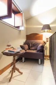 Oro Hotel - Image 3