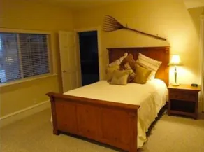Hummingbird Springs Luxury Home - Image 2