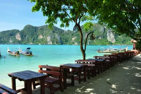 Phi Phi October House - Image 3