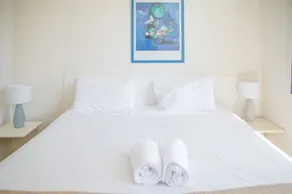 Barkly Apartments - Image 3