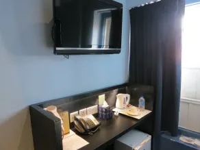Porcelain Hotel - Image 5