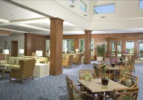 Naples Beach Hotel and Golf Club - Image 2