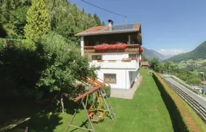 Stunning Apartment in Wenns With 2 Bedrooms and Wifi - Image 4