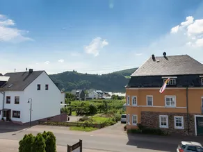 Modern Apartment in Kröv With Garden and Balcony - Image 5