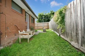 40 Thames Holiday Unit - Image 4