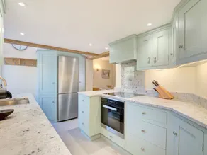 Comfortable Holiday Home With Open Fireplace and Private Garden, Near the Centre of Woodbridge - Image 4