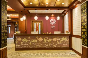 Floral Hotel Thapae Gate Chiangmai - Image 4